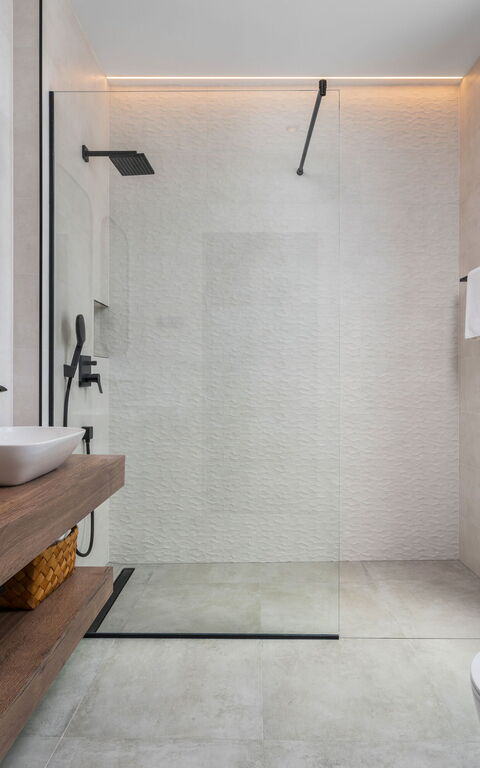 Villa Sea Breeze: Badkamer