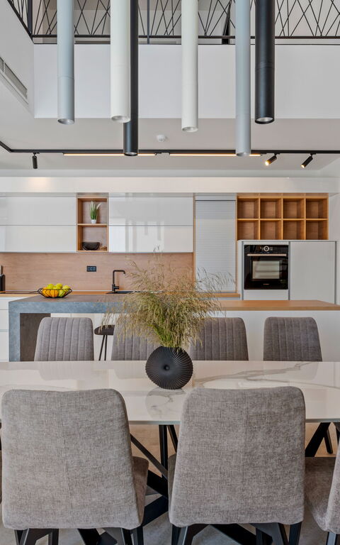 Villa Loma: Keuken, Lunchroom