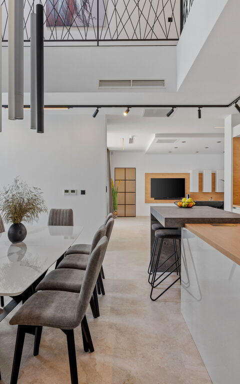 Villa Loma: Keuken, Lunchroom