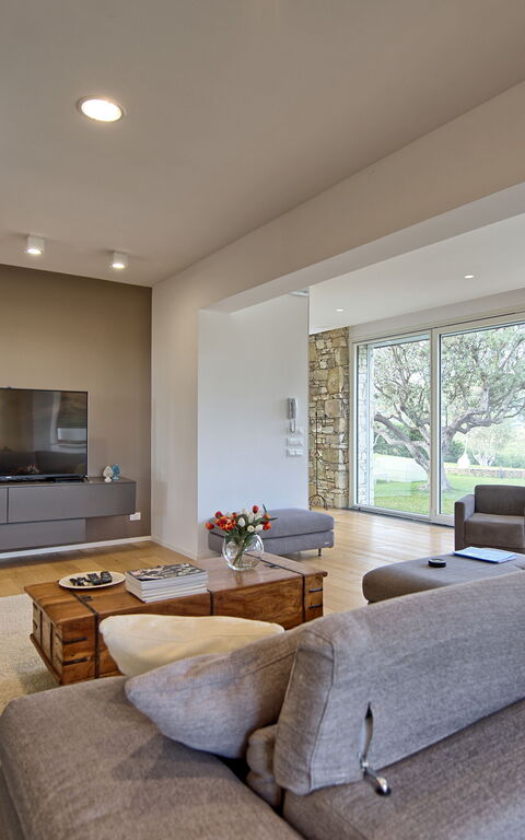 Villa Demetra: Woonkamer