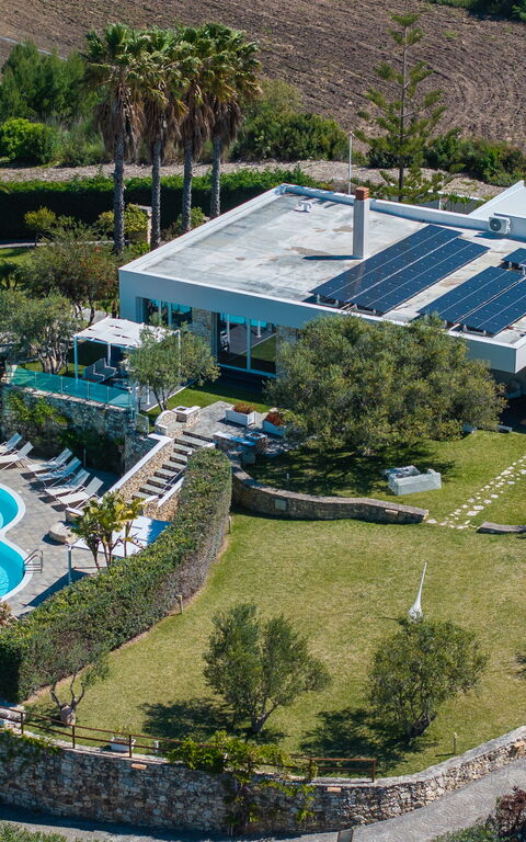 Villa Demetra: Tuin, zwembad