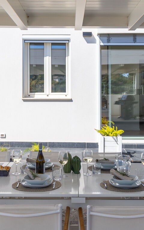 Villa Demetra: Balkon / terras / patio, Buitenkanten, Buitenshuis
