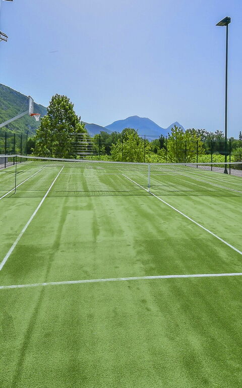 Villa Jure: Activiteiten