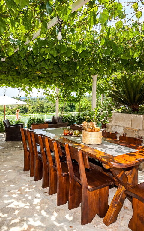 Villa Azurit: Balkon / terras / patio, Buitenshuis