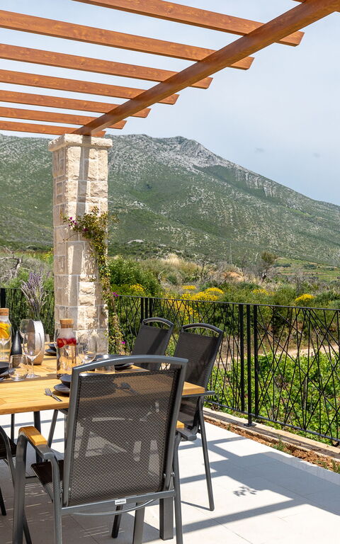 Villa Spectrum: Balkon / terras / patio, Buitenshuis, Keer bekeken