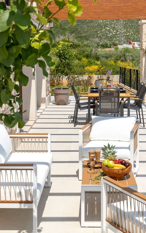 Villa Spectrum: Balkon / terras / patio, Buitenshuis, Keer bekeken