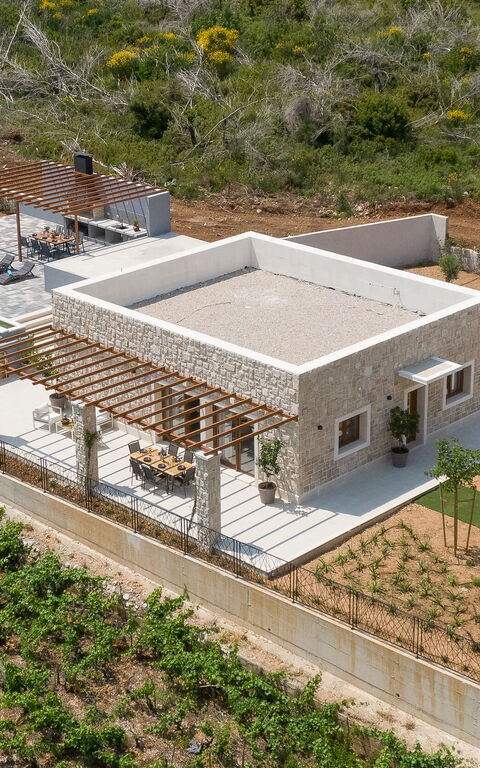 Villa Spectrum: Buitenkanten, Keer bekeken