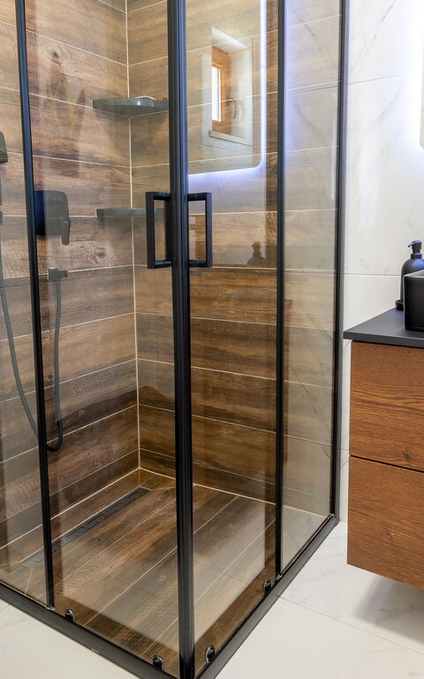 Villa Spectrum: Badkamer