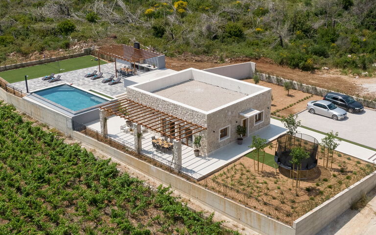 Villa Spectrum: Buitenkanten, Keer bekeken