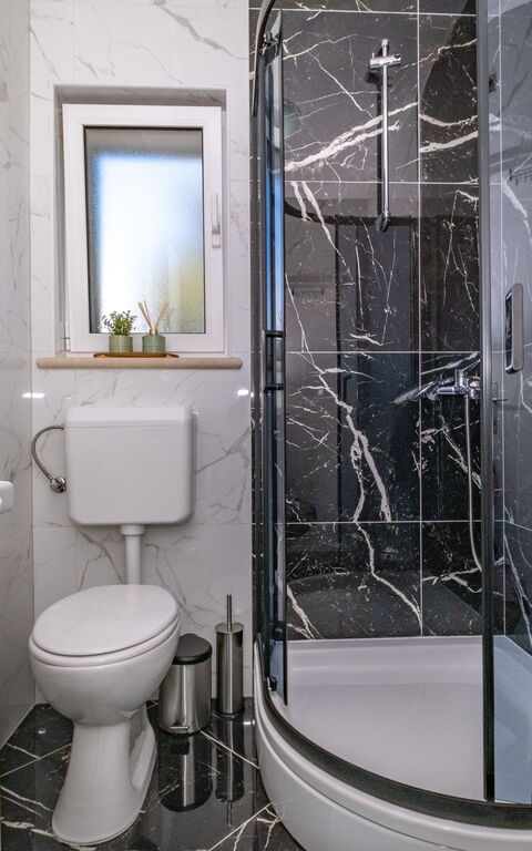 Villa Diana: Badkamer