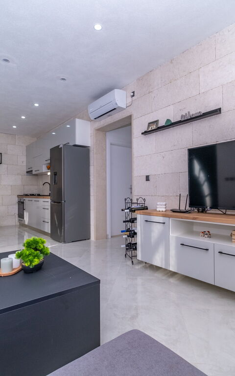 Villa Diana: Keuken, Woonkamer