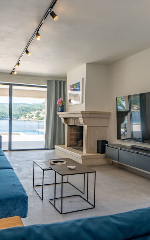 Villa Cosmic: Balkon / terras / patio, Woonkamer