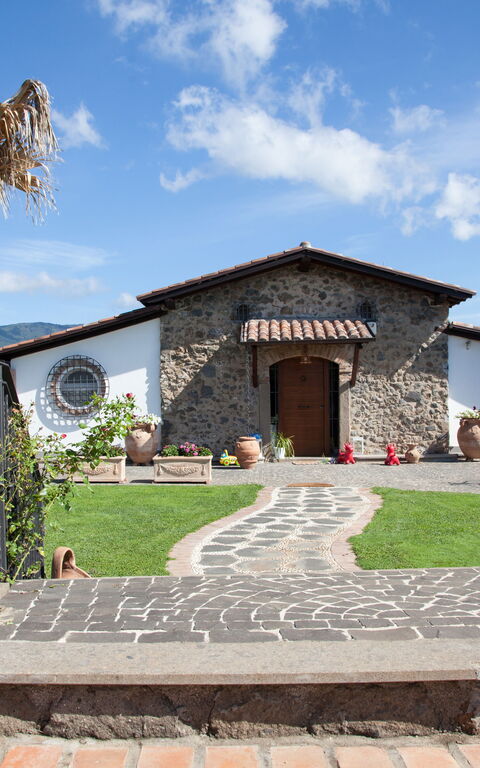 Villa Antici: Buitenkanten, Buitenshuis, Hoofdingang, Tuin