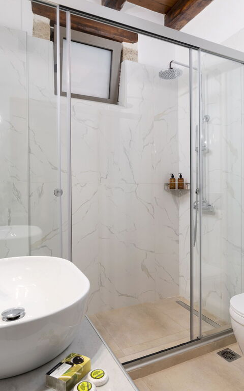 Villa Kois: Badkamer