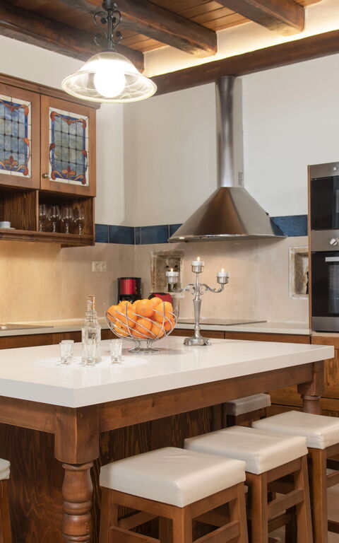 Villa Kois: Keuken, Lunchroom