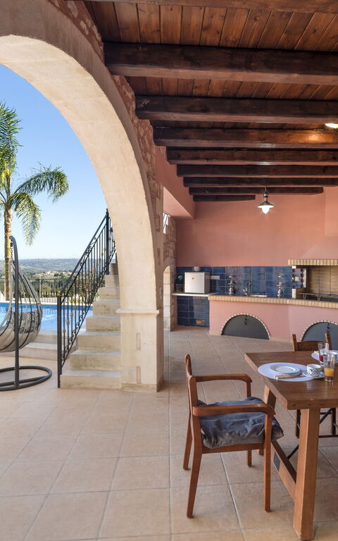 Villa Kois: Balkon / terras / patio, Buitenkanten, Buitenshuis, zwembad