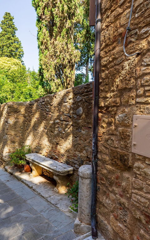 Torre Di Serre: Buitenshuis