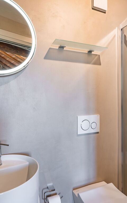 Torre Di Serre: Badkamer