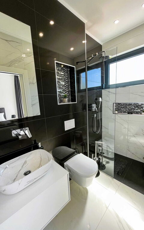 Villa Nikta: Badkamer