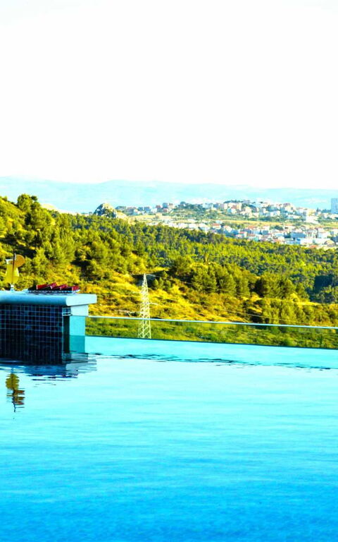 Villa Nikta: stad, zwembad