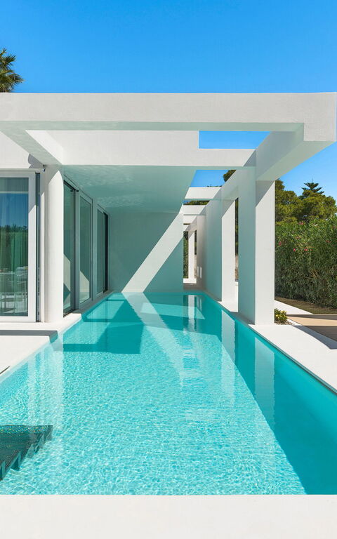 Villa Gadir: Buitenkanten, Buitenshuis, zwembad