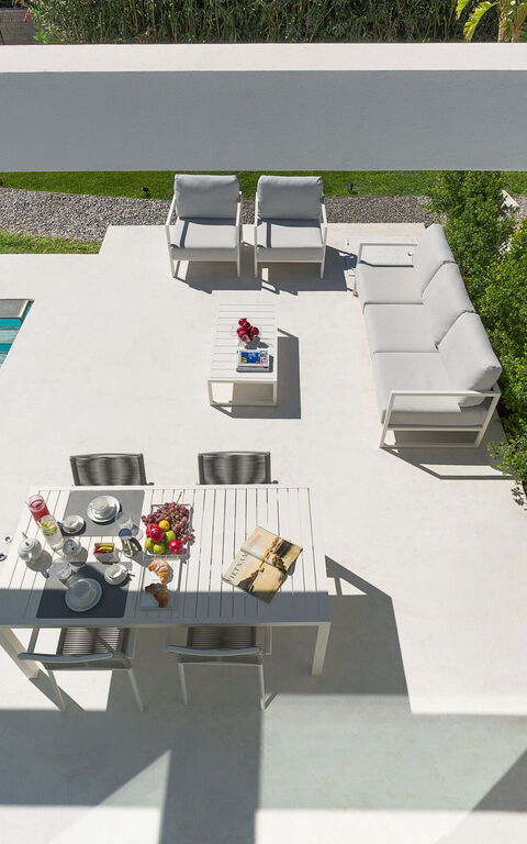 Villa Gadir: Balkon / terras / patio, Buitenkanten, Buitenshuis, Eten, zwembad