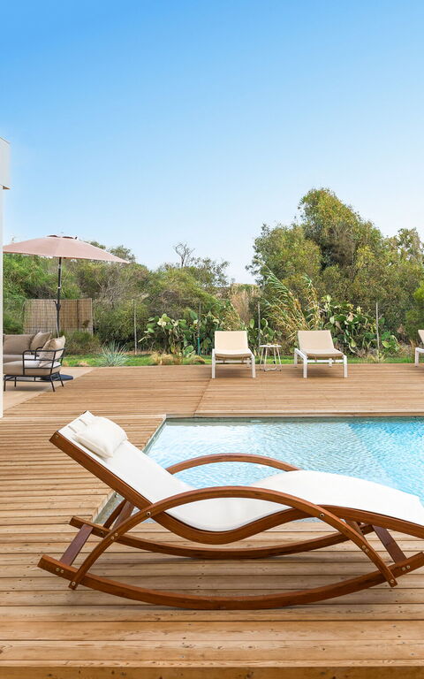 Villa Al Nair: Buitenkanten, Buitenshuis