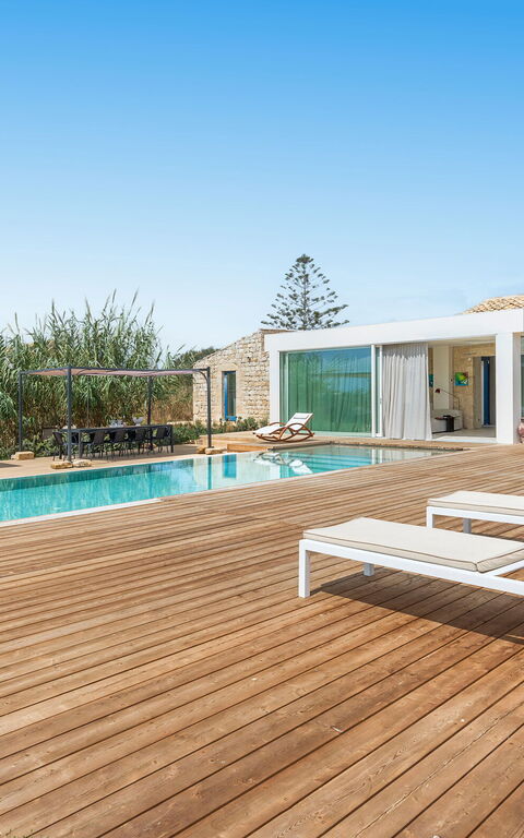 Villa Al Nair: Buitenkanten, Buitenshuis