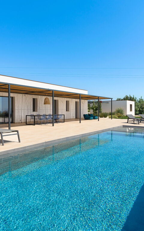 Villa Passo Salina: Tuin, zwembad