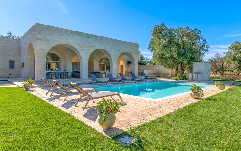 Tenuta Palù: Balkon / terras / patio, Buitenkanten, Tuin, zwembad