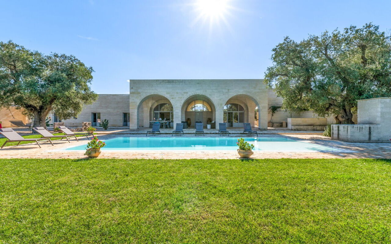 Tenuta Palù: Balkon / terras / patio, Buitenkanten, Tuin, zwembad