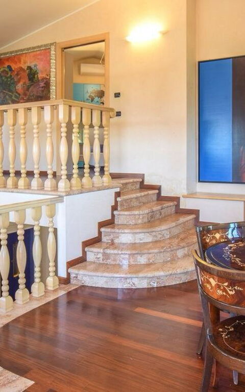 Villa Paradiso: Woonkamer