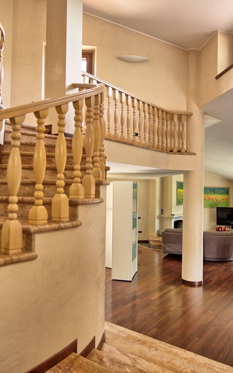 Villa Paradiso: Lunchroom, Woonkamer