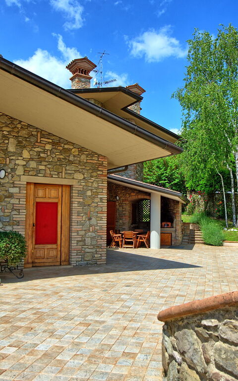 Villa Paradiso: Buitenkanten, Tuin