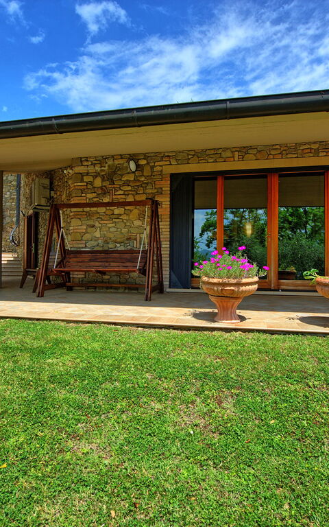 Villa Paradiso: Tuin