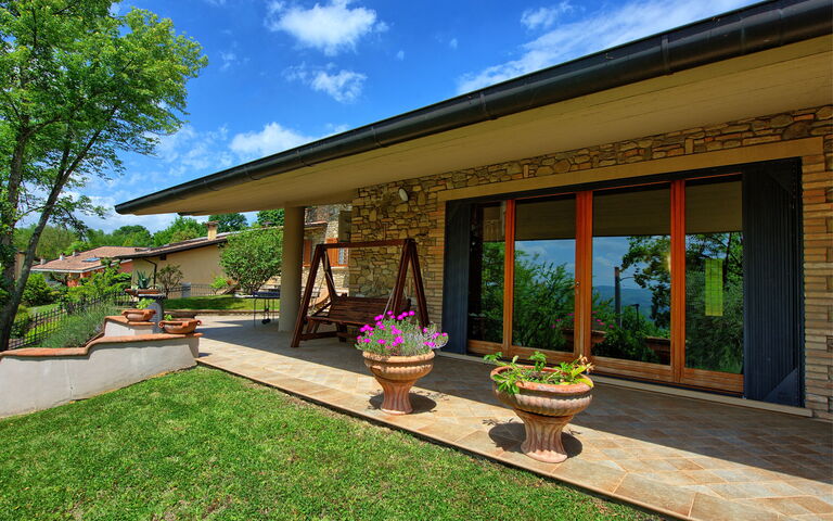 Villa Paradiso: Tuin