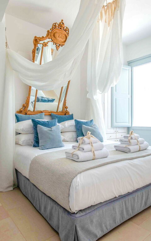 Masseria Lamacerase: slaapkamer