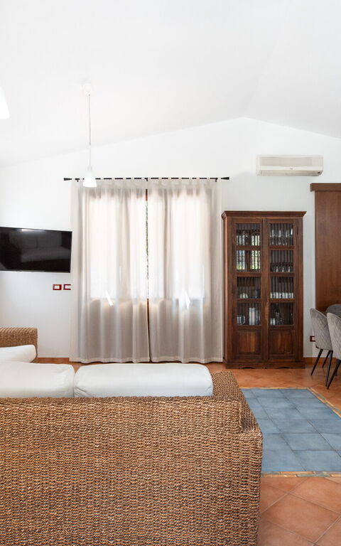 Villa Petra: Keuken, Lunchroom, Woonkamer