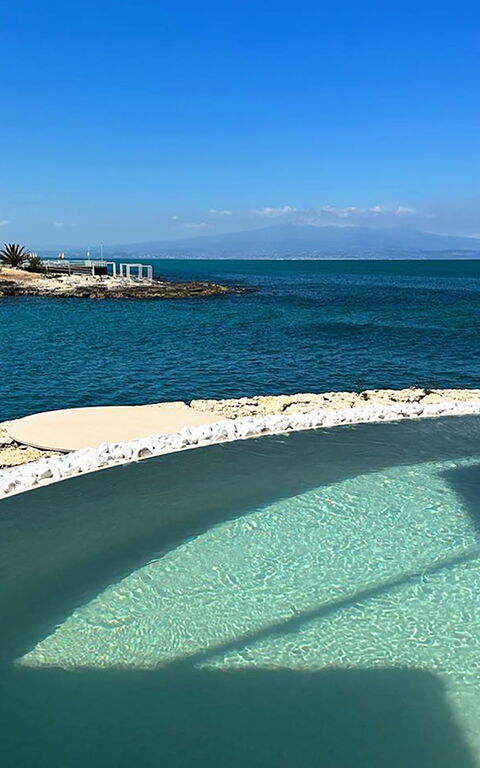 Villa Il Faro: bubbelbad, Buitenkanten, Buitenshuis, Keer bekeken, zwembad