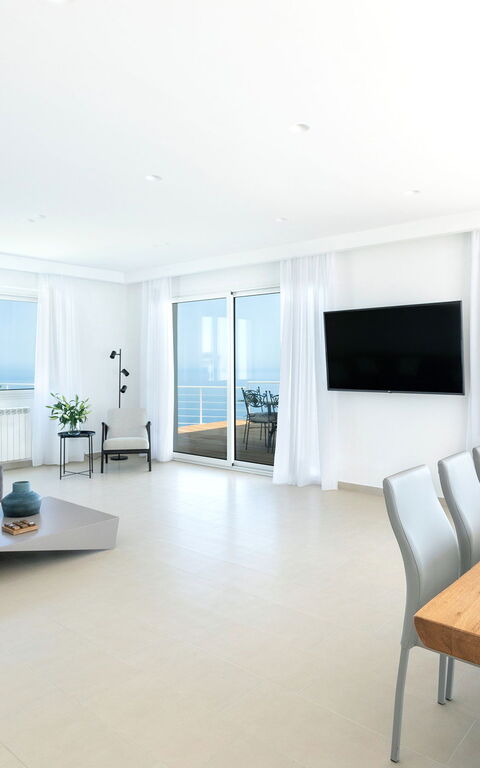 Villa Elysium: Lunchroom, Woonkamer