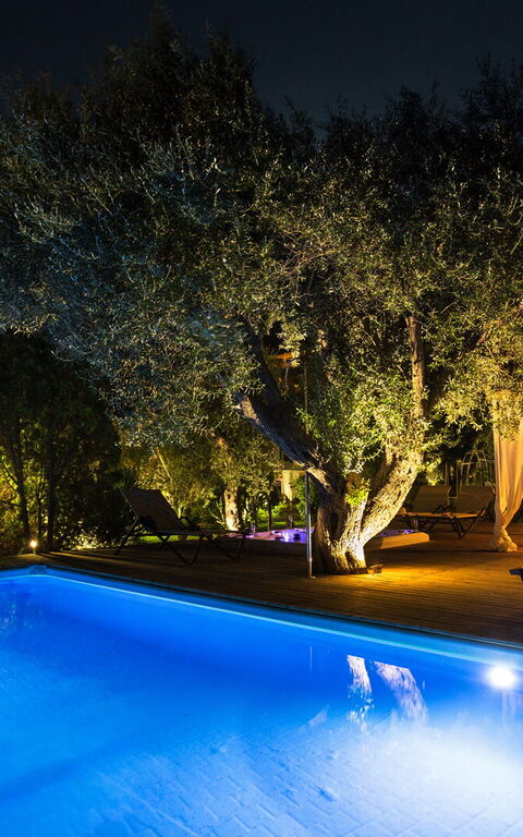 Villa Bellasia: Buitenkanten, Buitenshuis, Tuin, zwembad