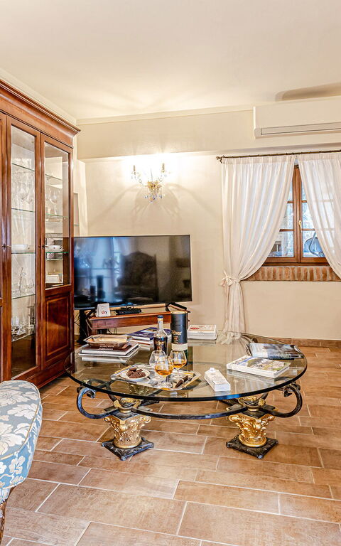 Chateau La Siroque: Woonkamer