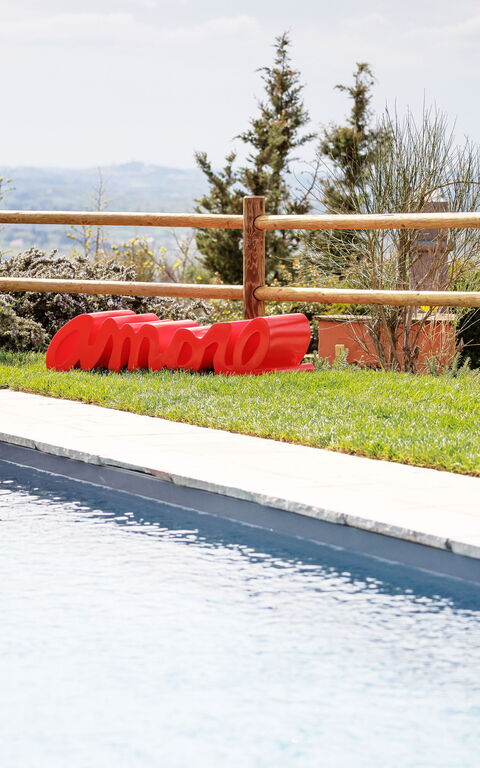 Villa Colle Di Sotto: Buitenkanten, Buitenshuis, zwembad