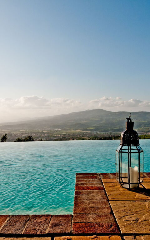 Cottage Colle Di Sotto: Buitenkanten, Buitenshuis, zwembad