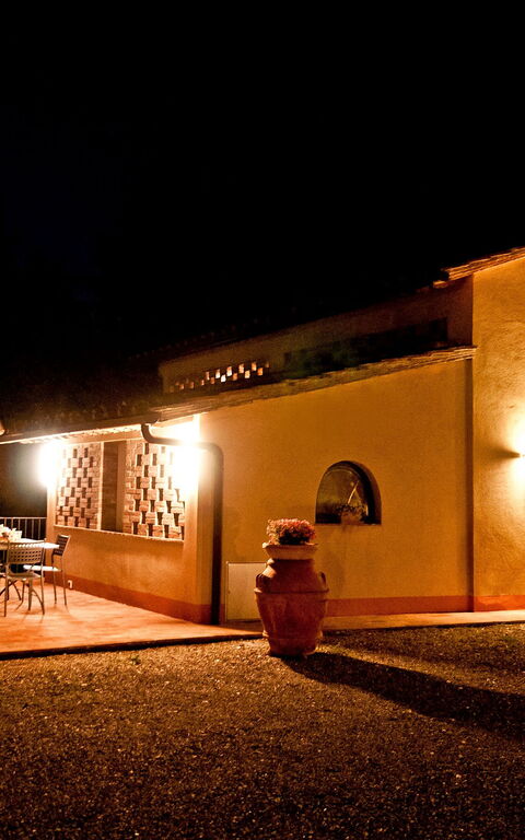 Cottage Colle Di Sotto: Buitenkanten, Buitenshuis, Hoofdingang