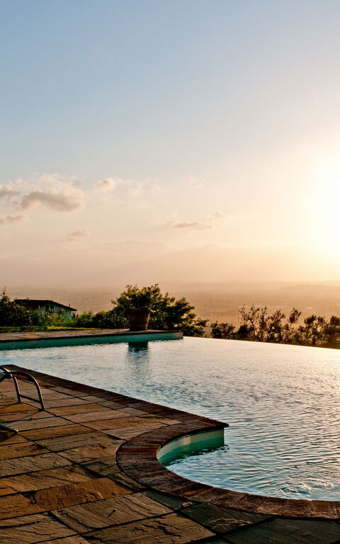 Cottage Colle Di Sotto: Buitenkanten, Buitenshuis, zwembad