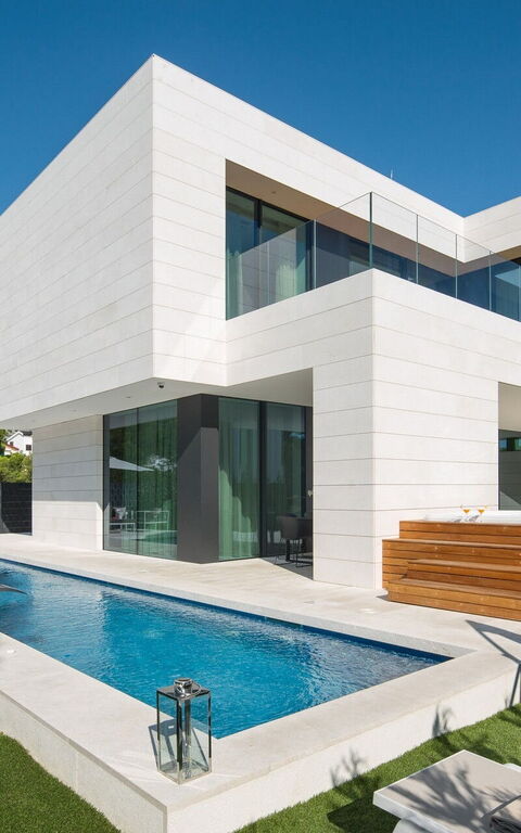 Orvas Villa 82: bubbelbad, Buitenkanten, Keer bekeken, Tuin, zwembad