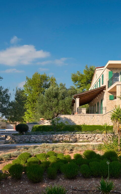 Orvas Villa 189: Buitenkanten, Tuin