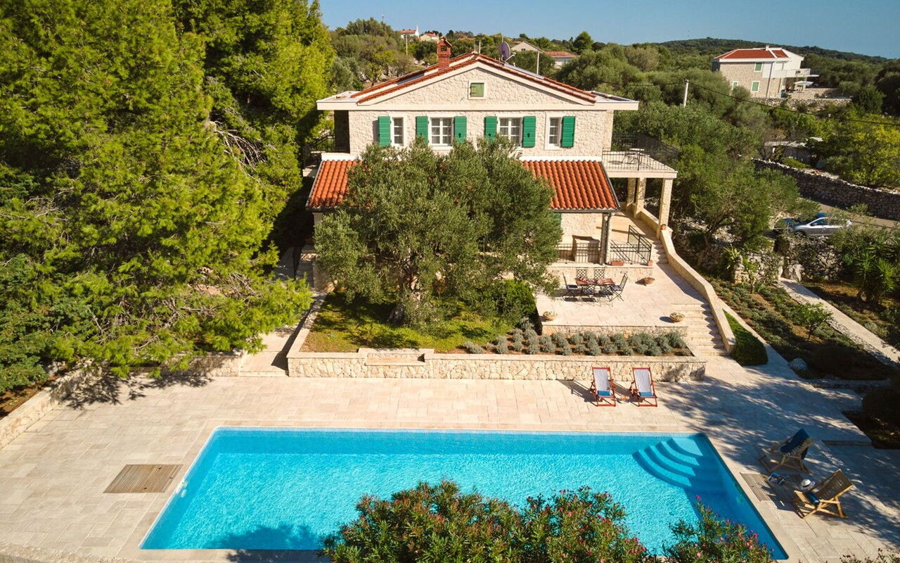 Orvas Villa 189: Balkon / terras / patio, Buitenkanten, Tuin, zwembad