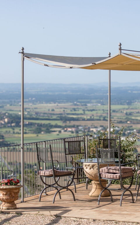 Casale Della Torre: Buitenshuis, Keer bekeken
